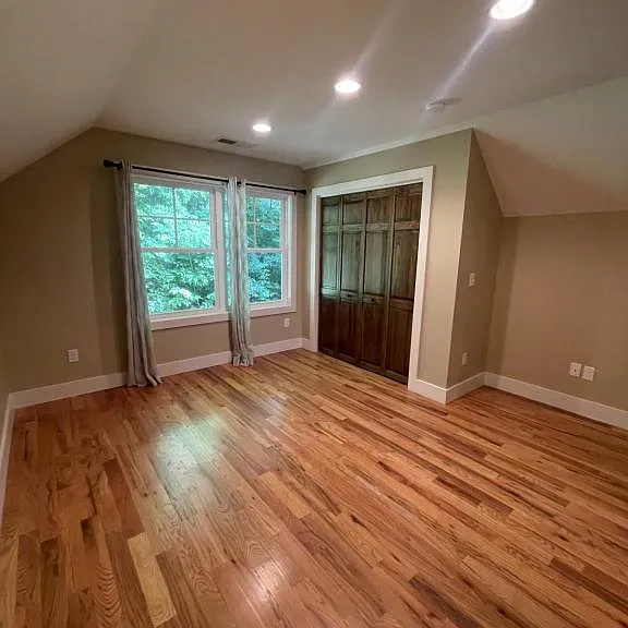 745 Poplar Ln — Photo 15