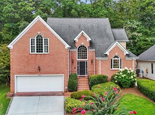 1696 Harts Run, Atlanta, GA 30341