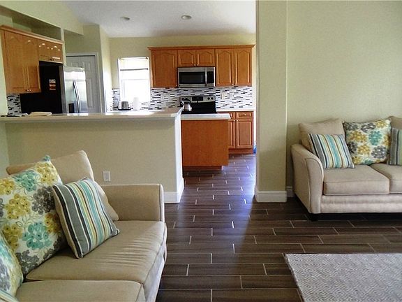 2nd image of 753 Harfleur Ct