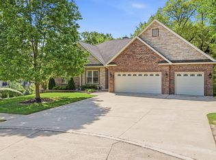 5010 Steeplechase Dr, Columbia, MO 65203