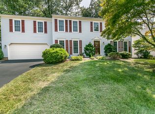 13164 Rounding Run Cir, Herndon, VA 20171