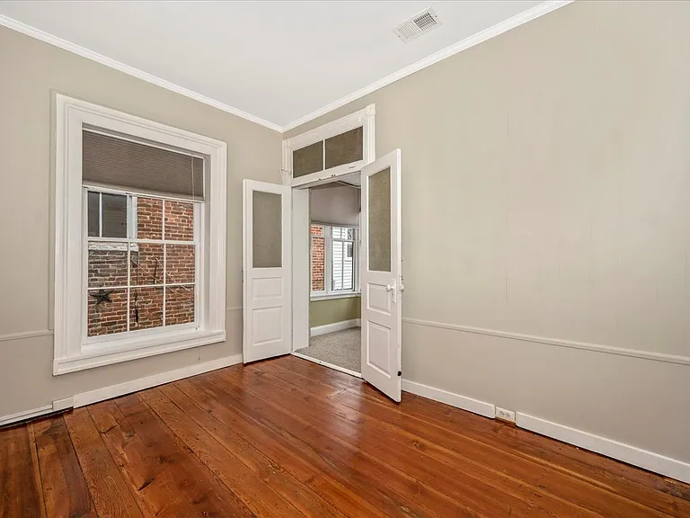 315 W Patrick St — Photo 17
