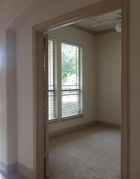 6783 San Fernando — Photo 35