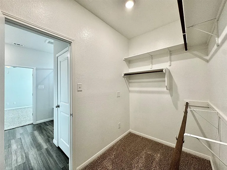 5701 Pleasanton Pkwy — Photo 25