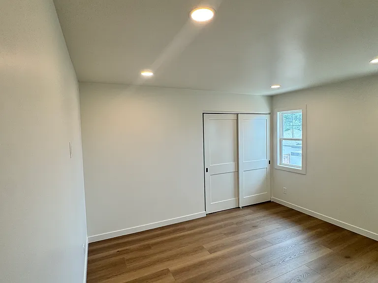 1142 S Ditmar St #A — Photo 9