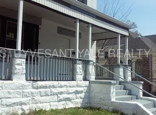 585 Clinton Ave #1, Newark, NJ 07108