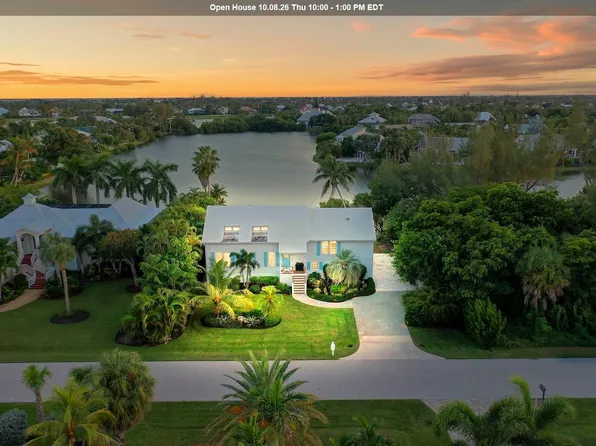 9015 Mockingbird Dr, Sanibel, FL 33957