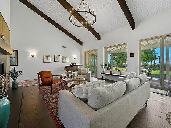 5th image of 809 Inverness Dr