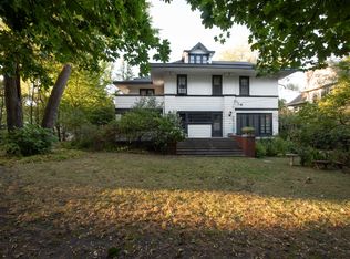 1333 Ridge Ave, Evanston, IL 60201