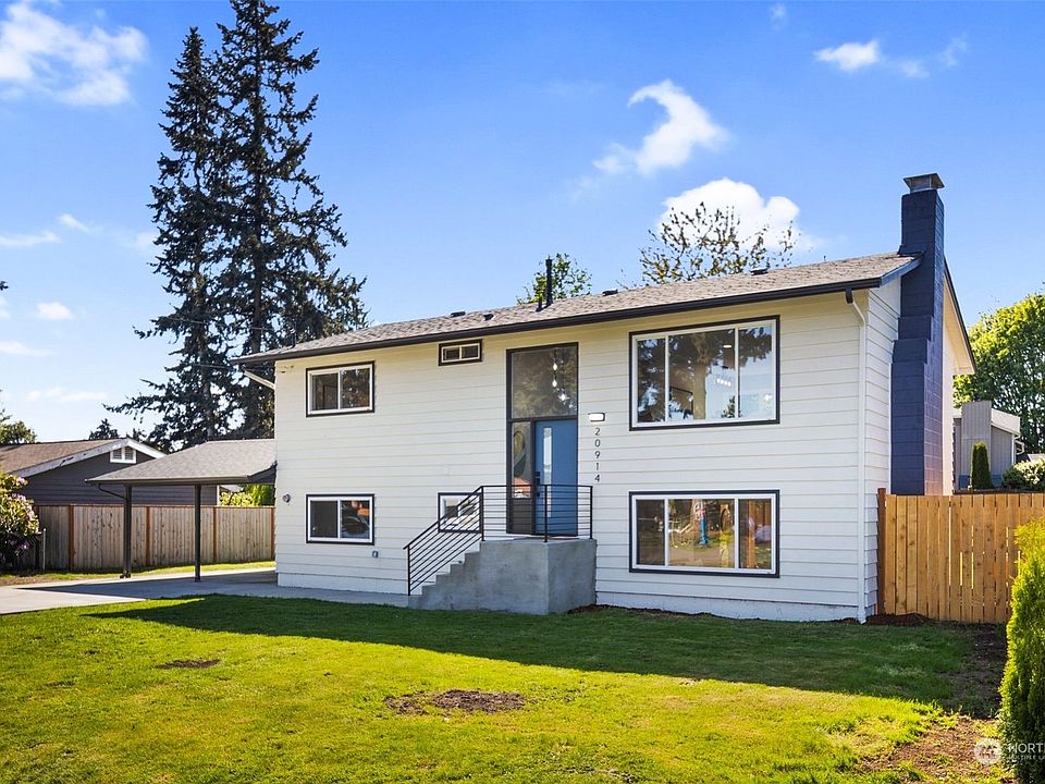 1st image of 20914 3rd Avenue W
