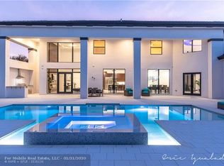 10941 Northstar St, Fort Lauderdale, FL 33324