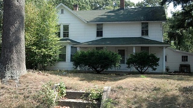 1st image of 367 Hawkins Ave