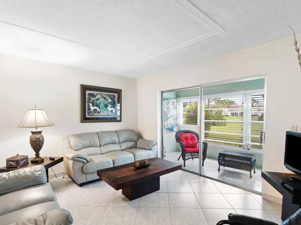3 Abbey Ln, Delray Beach, FL