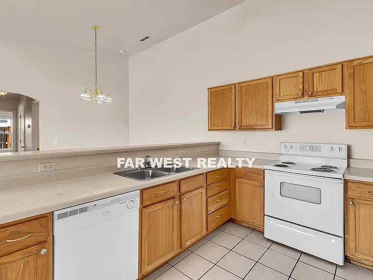 3116 Bob Ct #C — Photo 8