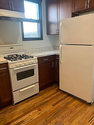3rd image of 2802 Steinway St APT 3R