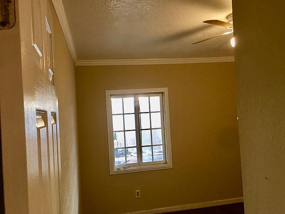 5th image of 6467 Madrone Ave