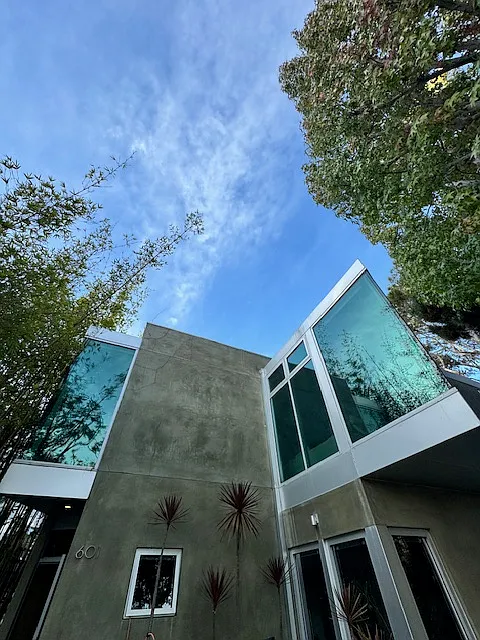 2 bed, 1350 sqft, $6,350 — Photo 4