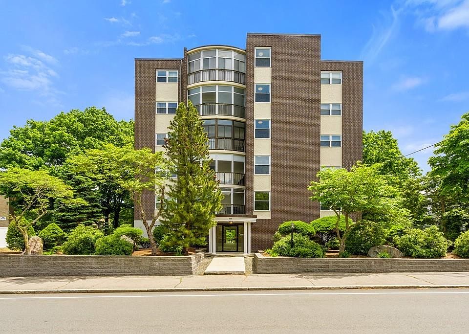 1st image of 500 Willard St Unit 503