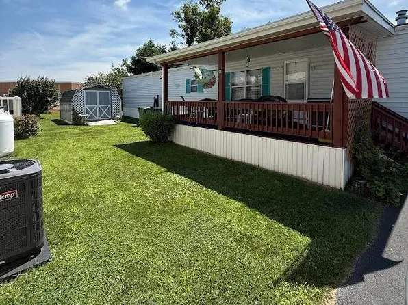 1015 Harvard Ave, Camp Hill, PA 17011