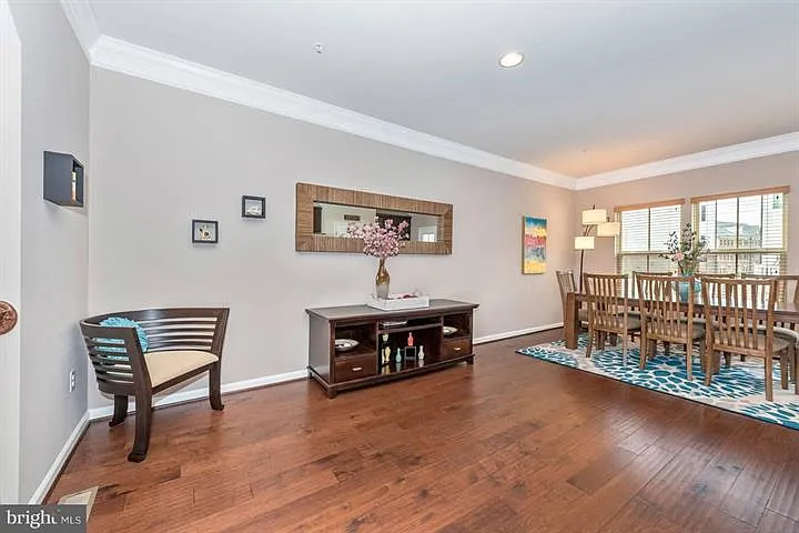 9162 Landon House Ln — Photo 6