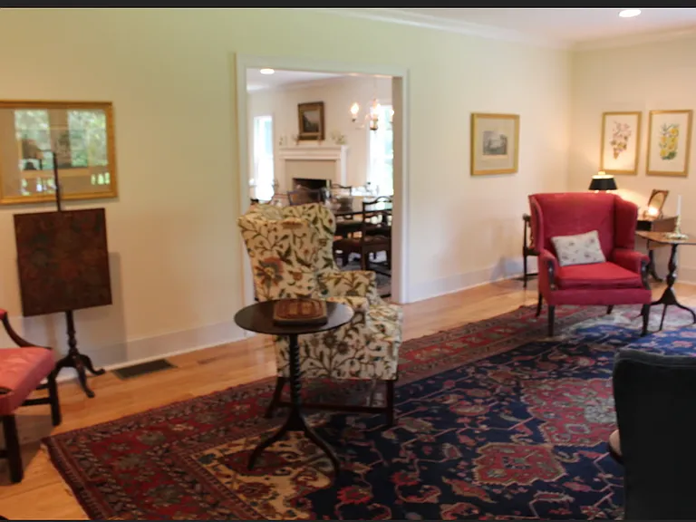 Spacious Living Room, with views of pastures.