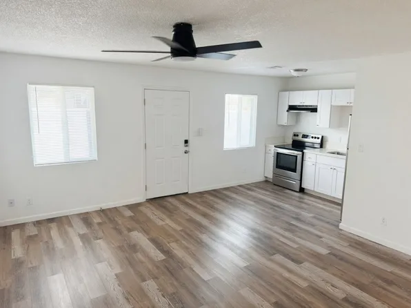 2424 N 17th St, Phoenix, AZ