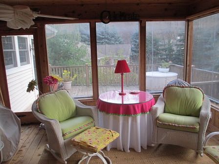 5th image of 384 S Lakeshore Dr