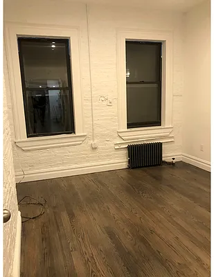 Rented by Compass | media 11