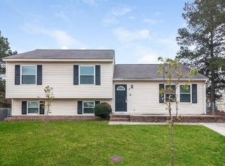 4 Warly Ct, Columbia, SC 29229