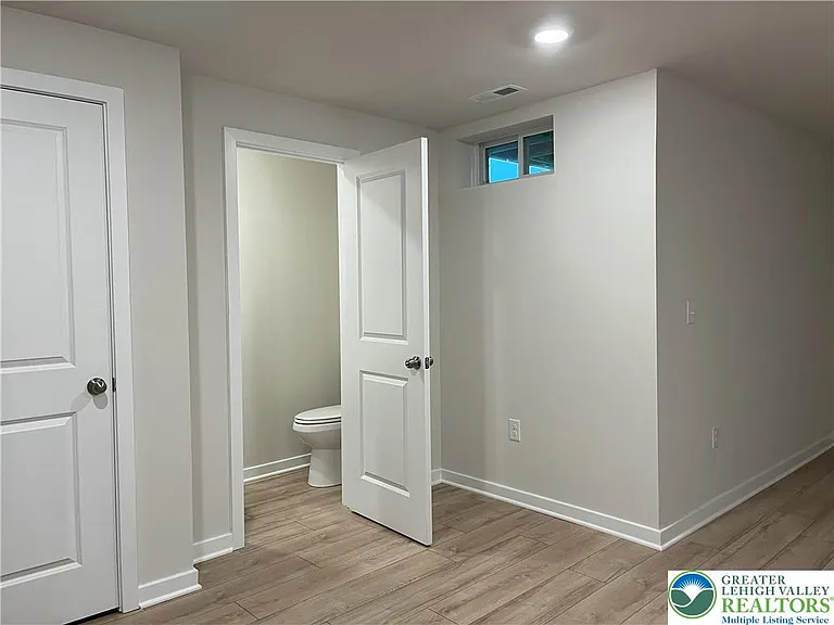 7620 Clayton Ave — Photo 22