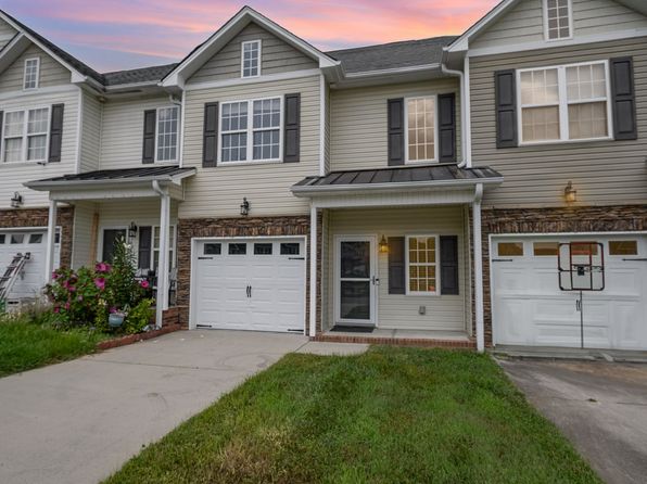 402 Beaumont Cir