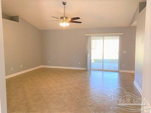 4th image of 1208 Tiffany Dr
