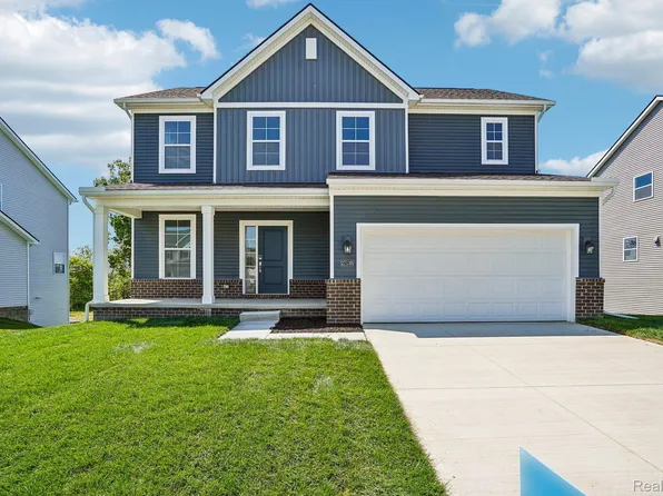 27138 Silo Dr, Saline, MI 48176