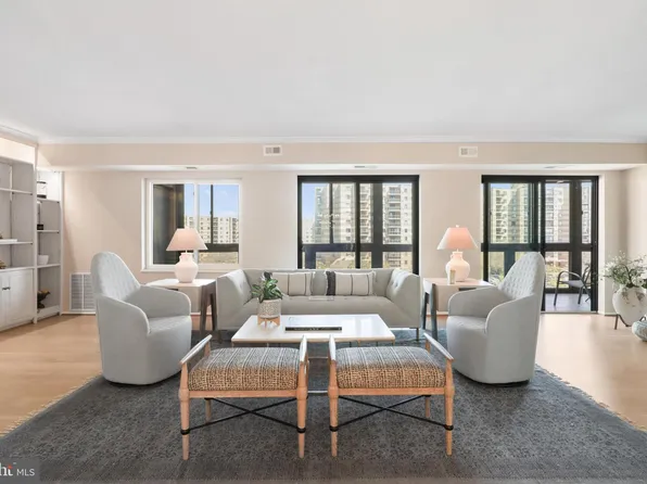 8360 Greensboro Dr APT 601, Mc Lean, VA 22102