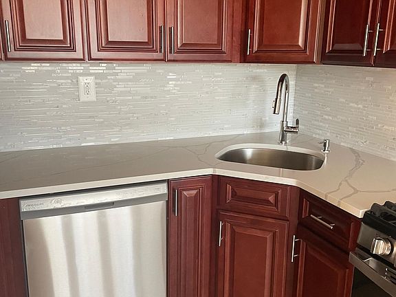 2nd image of 5621 Avenue J Floor 2