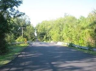 4263 Lower Mountain Rd, New Hope, PA 18938