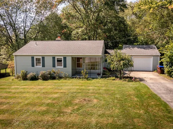 314 Lunn Blvd, Farrell, PA 16121