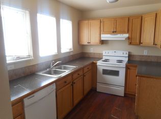 317 Hacienda Ct, Cheyenne, WY 82007