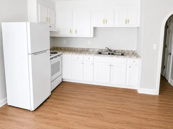 814 W Rankin Ave #B, Gastonia, NC 28052