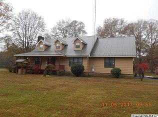 524 Hooks Lake Rd, Gadsden, AL 35901