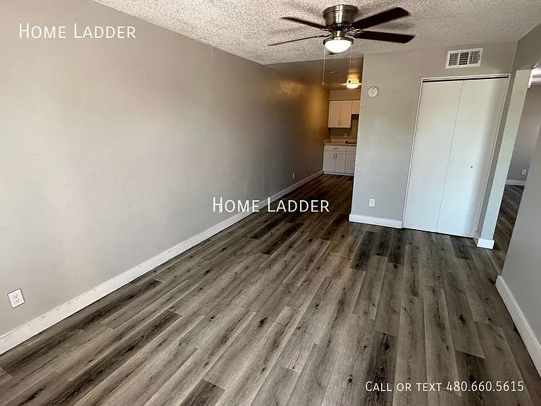 2262 E Broadway Rd #A — Photo 7