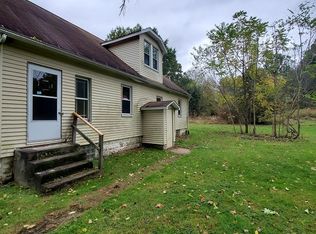 2116 Parker St, Youngstown, OH 44505