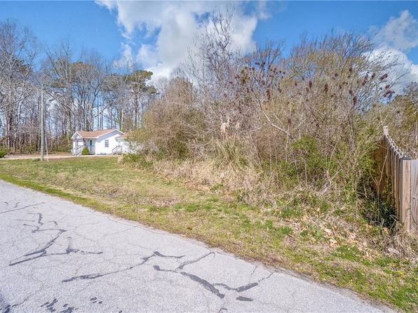 1500 Back Bay Landing Rd, Virginia Beach, VA 23457