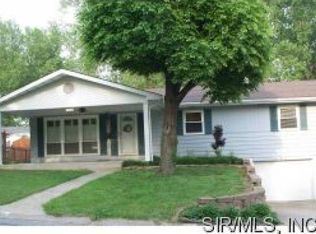116 Westridge Dr, Collinsville, IL