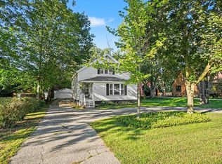 461 W Lakewood Blvd, Holland, MI 49424