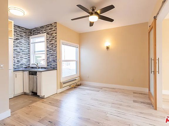 4th image of 14 Westminster Ave #28