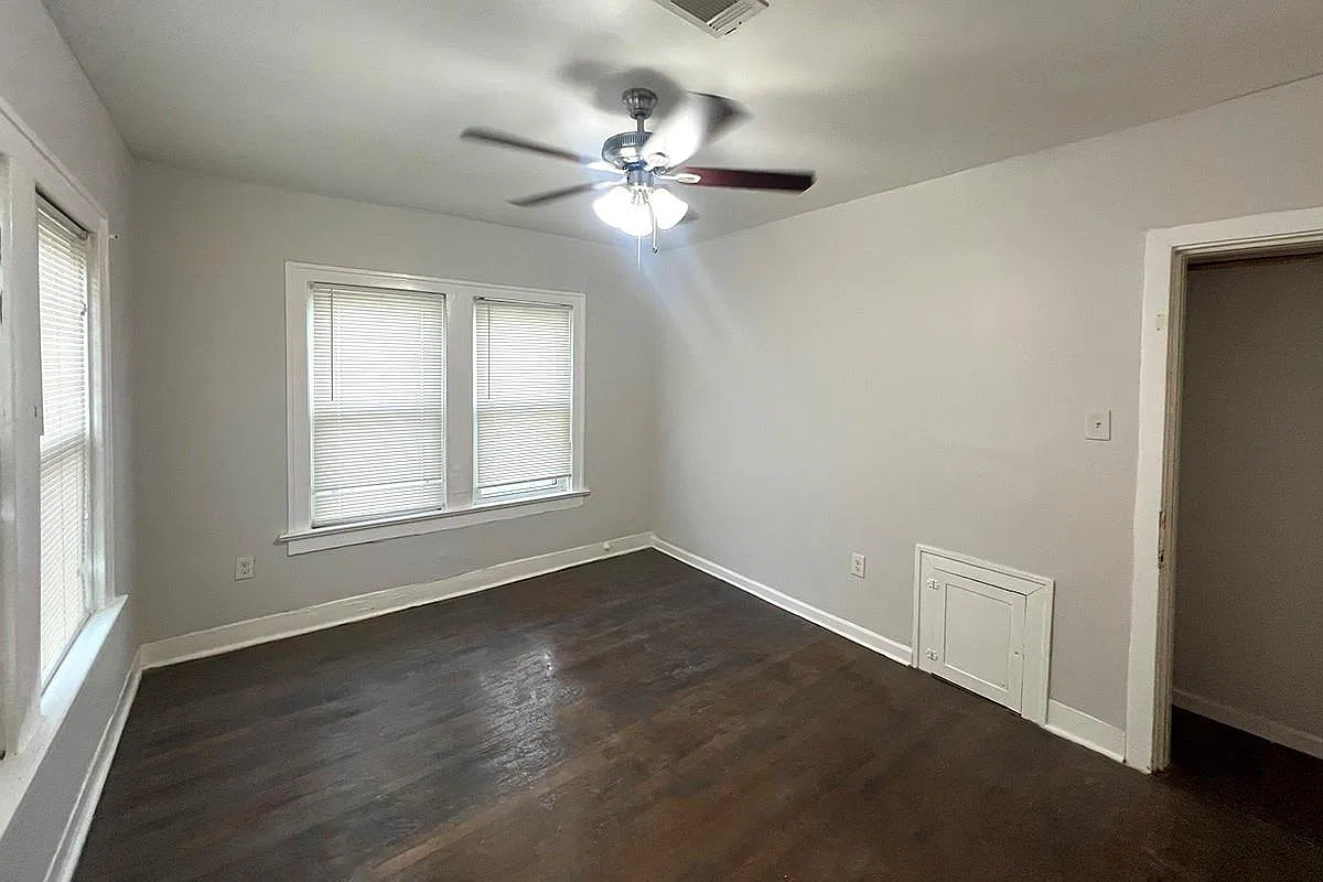 1 bed, 1.0 bath, 2280 sqft, $1,200 — Photo 4