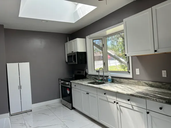 9 Highview Ave, Stony Pt, NY 10980