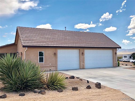 5th image of 9098 N Villa Dr
