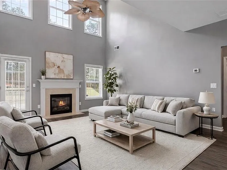 704 Jonquil Ct — Photo 4